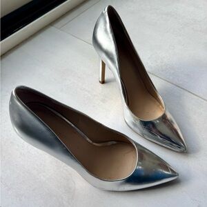 Banana Republic Silver Stiletto Heels - Super Stunning!